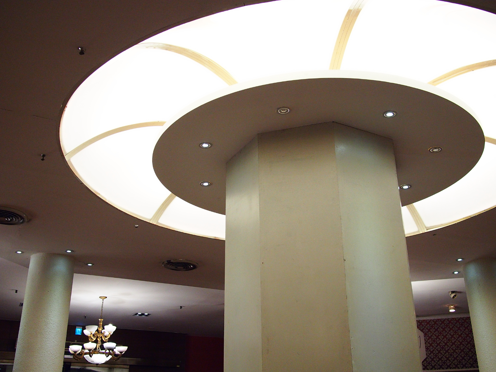 Day 1: 西門町紅樓