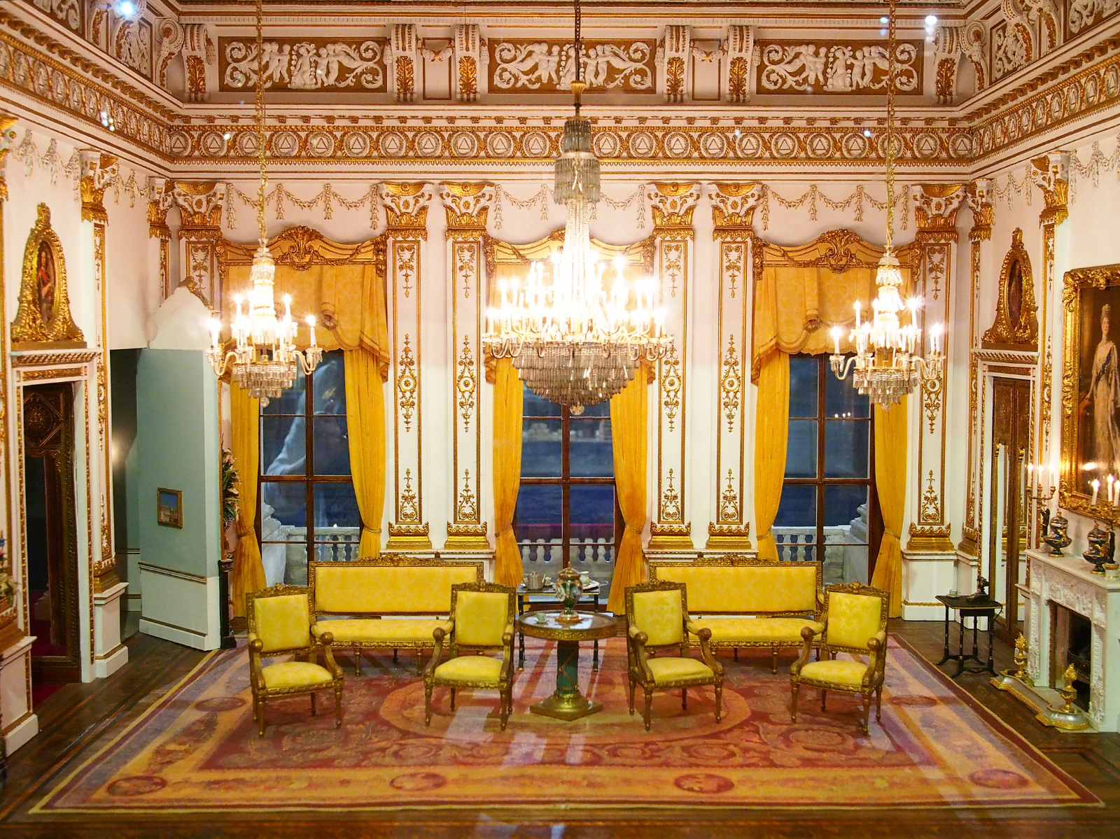 Day 5: 袖珍博物館