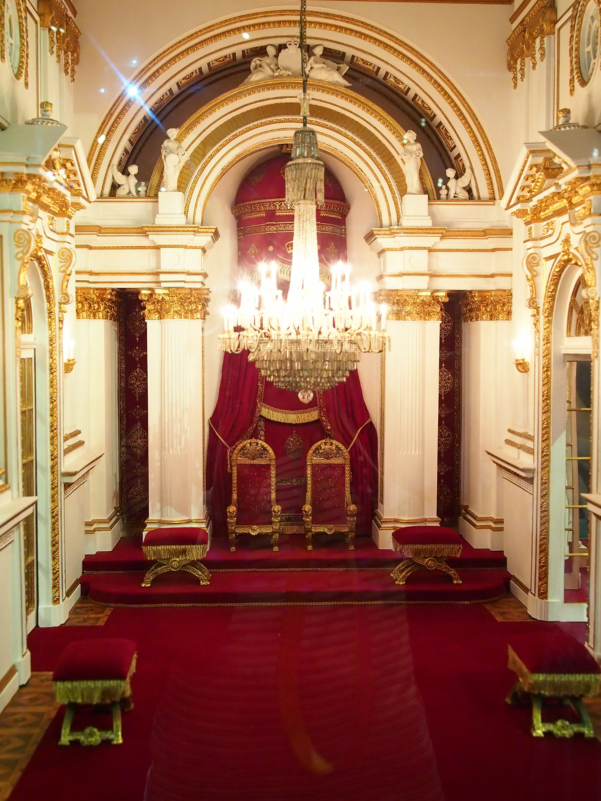 Day 5: 袖珍博物館